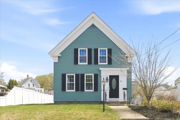 $469,900 | 8 Green Street, Milford, MA 01757