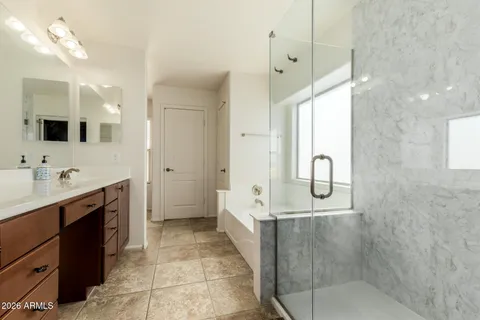 $749,900 | 2507 East Rustling Oaks Lane, Phoenix, AZ 85024