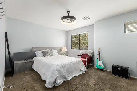 $749,900 | 2507 East Rustling Oaks Lane, Phoenix, AZ 85024