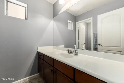 $749,900 | 2507 East Rustling Oaks Lane, Phoenix, AZ 85024