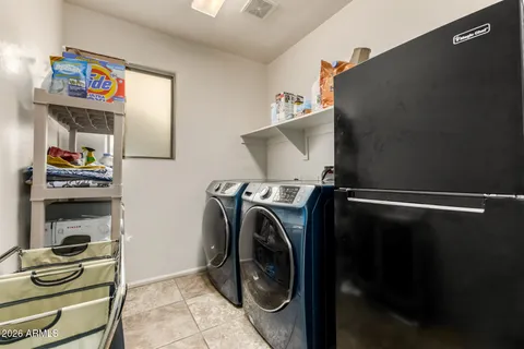 $749,900 | 2507 East Rustling Oaks Lane, Phoenix, AZ 85024