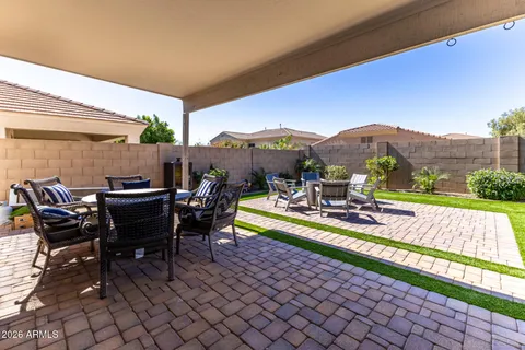 $749,900 | 2507 East Rustling Oaks Lane, Phoenix, AZ 85024