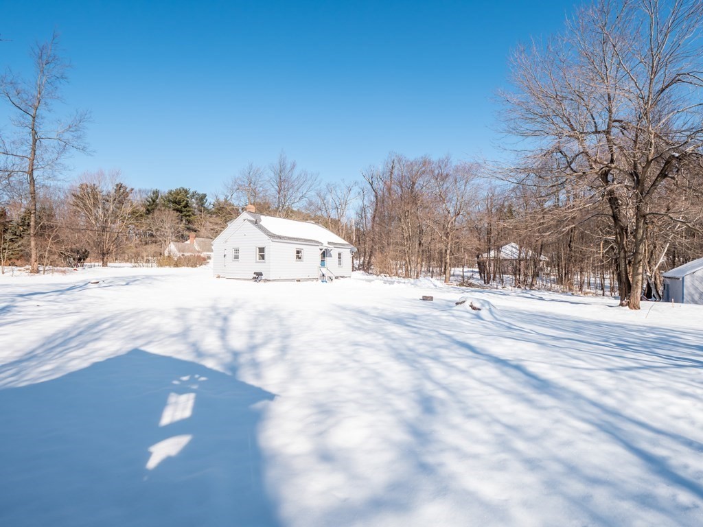 58 Knower Road Westminster, MA 01473 - Photo 4 of 36