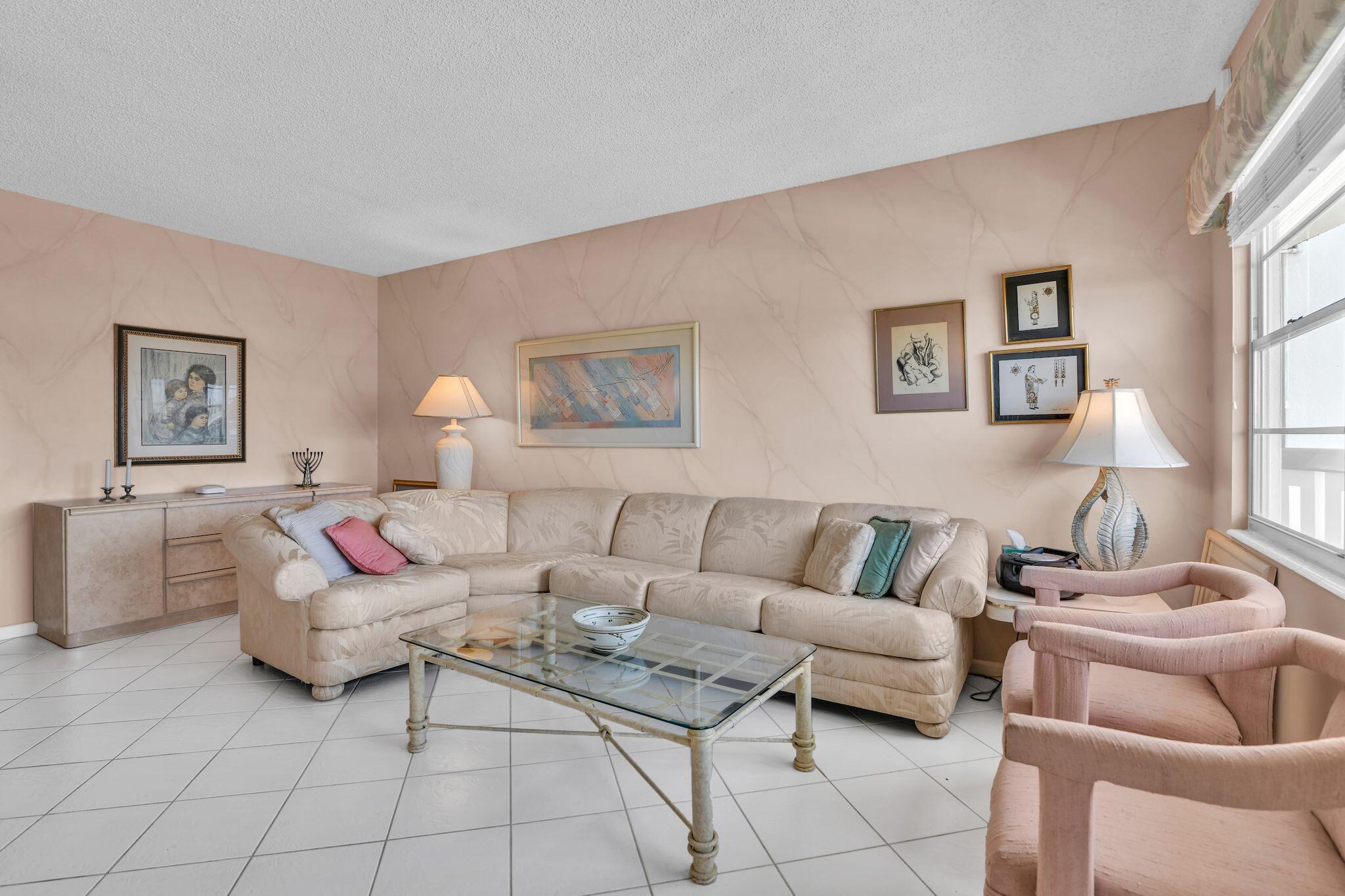 4053 Wolverton C Boca Raton, FL 33434 - Photo 5 of 55 4053 Wolverton C pic 33
