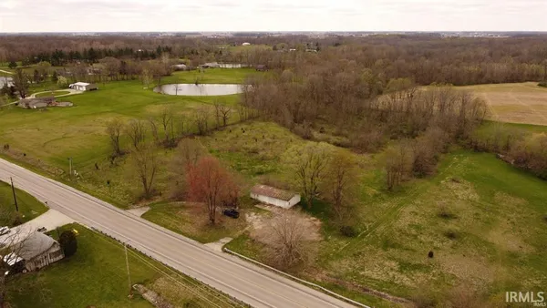 $269,999 | 7960 County Road 950 East, Upland, IN 46989