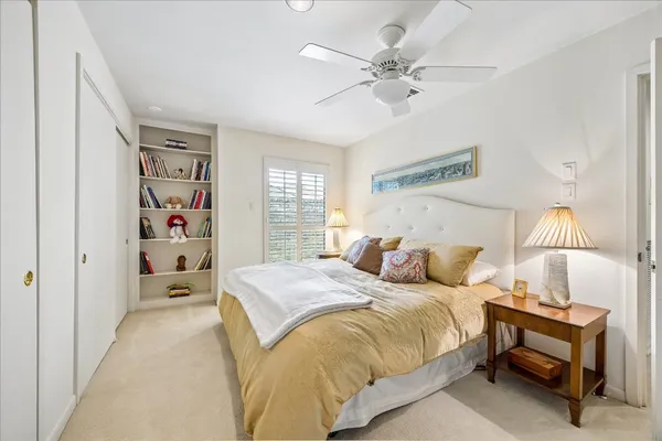 $519,000 | 307 Oarman Court, Houston, TX 77079