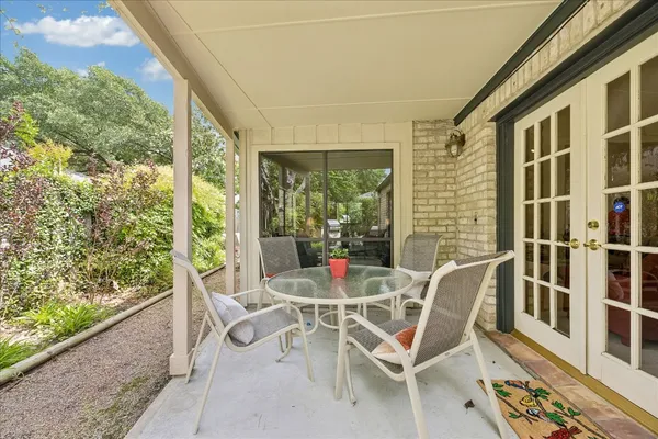 $519,000 | 307 Oarman Court, Houston, TX 77079