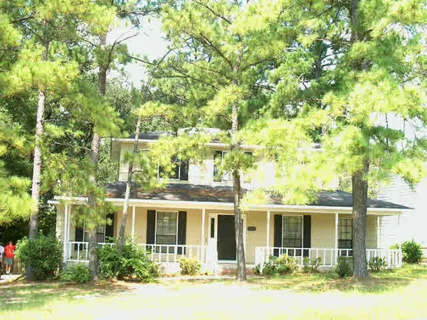 $1,200 | 586 Ridgewood Drive, Daphne, AL 36526
