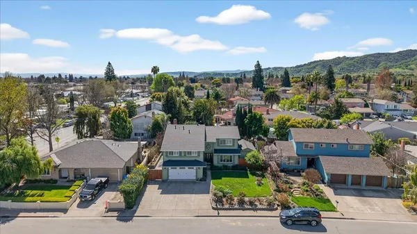 $1,189,000 | 704 Lexington Place, Gilroy, CA 95020