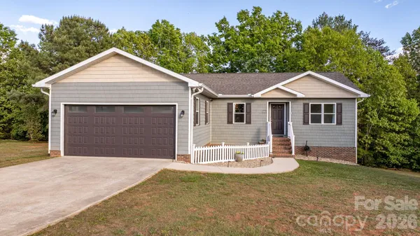 $450,000 | 4262 Boulder Drive, Morganton, NC 28655