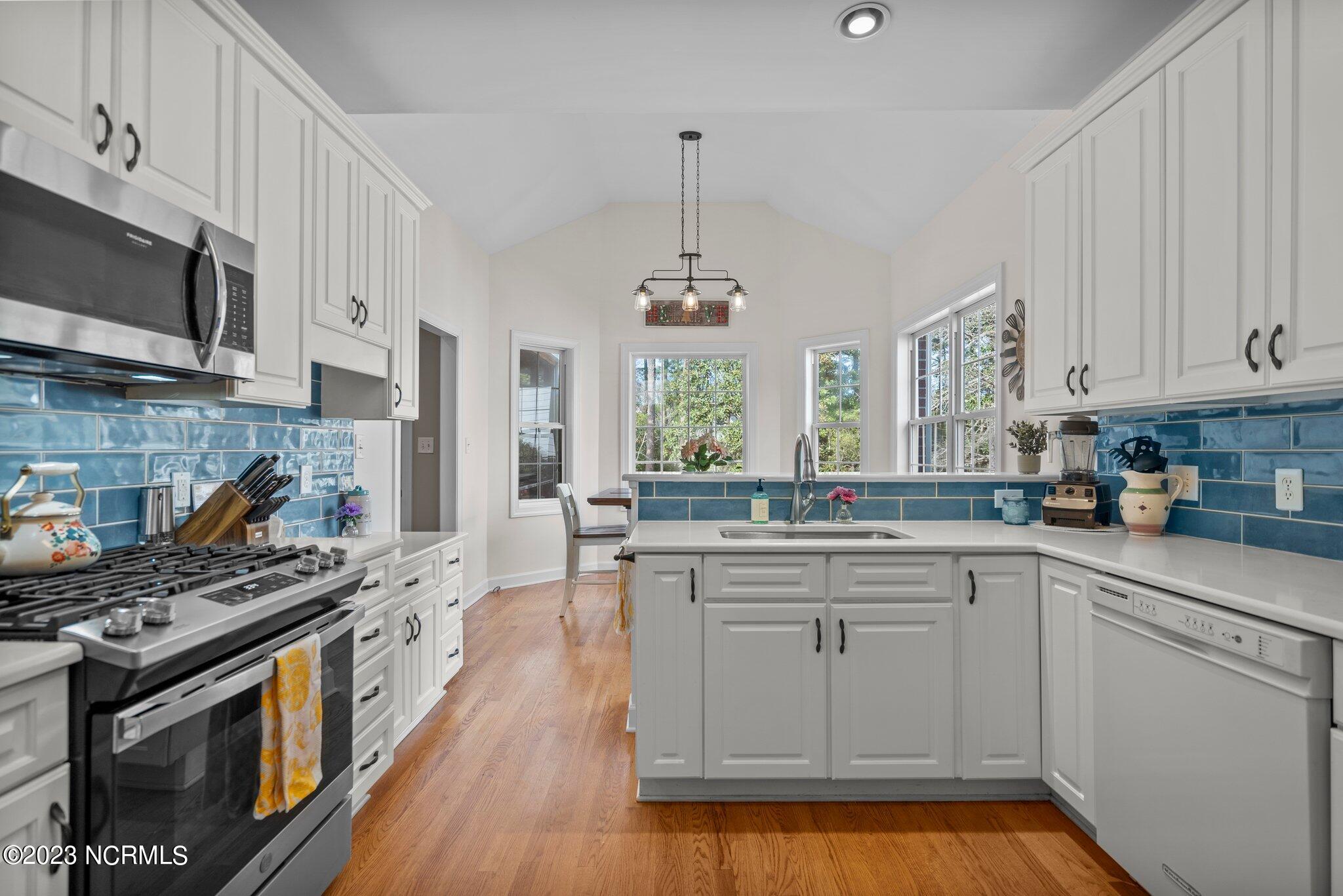 5503 Dunmore Road Wilmington, NC 28409 - Photo 12 of 50 37-web-or-mls-DSC08376