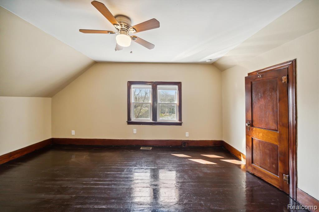 3768 Isabelle Street Inkster, MI 48141 - Photo 32 of 48