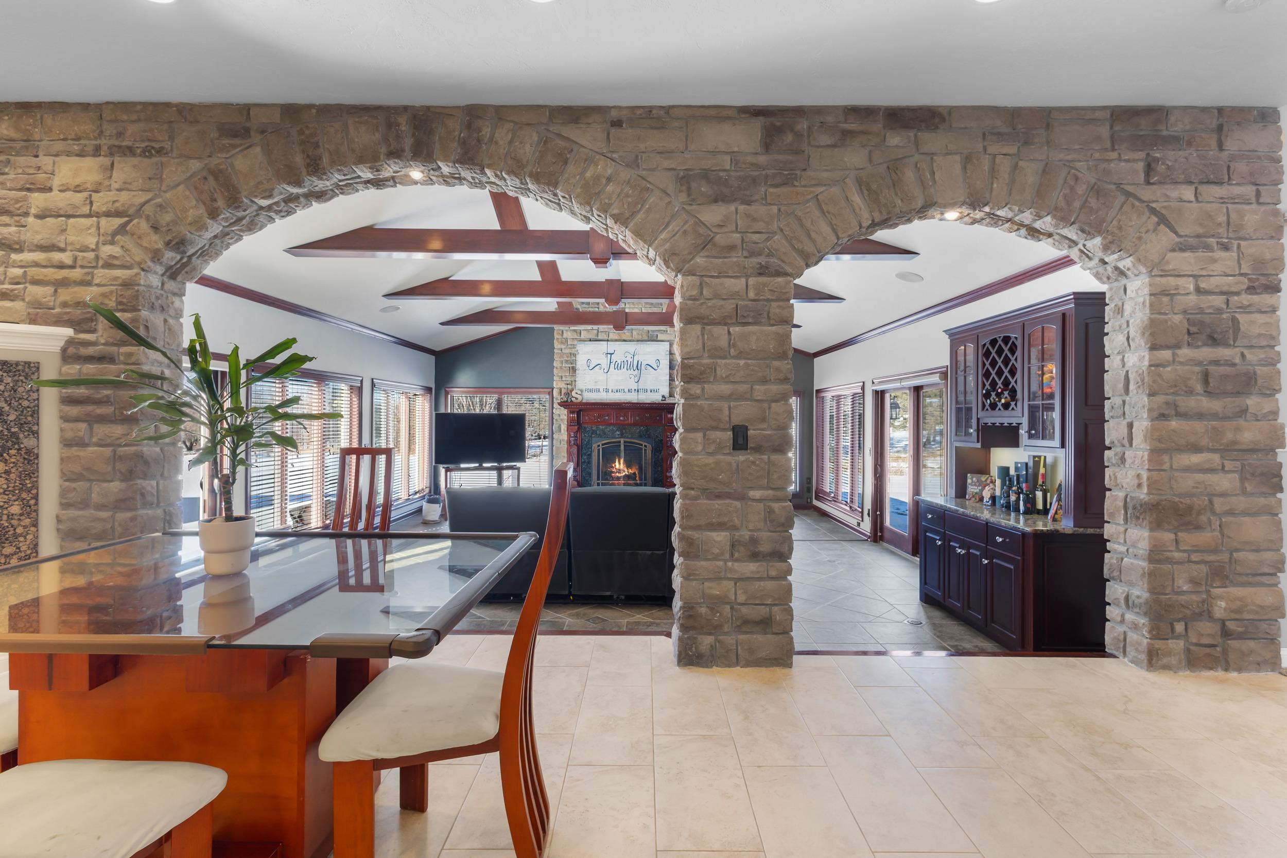 3086 Buttercup Road Neenah, WI 54956 - Photo 17 of 60