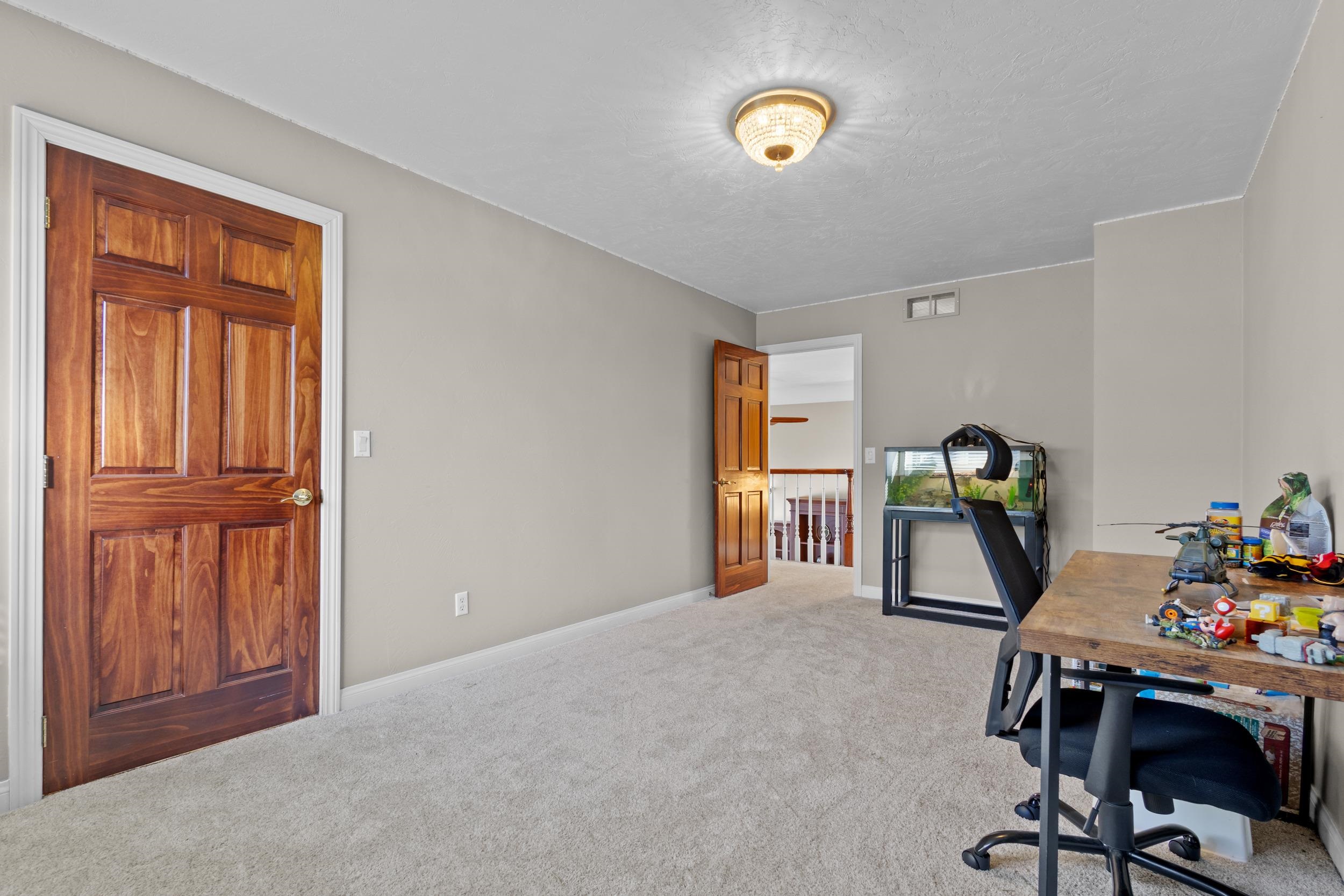 3086 Buttercup Road Neenah, WI 54956 - Photo 30 of 60