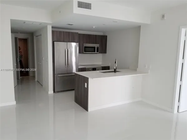 $3,500 | 488 Northeast 18th Street, Unit 2005, Miami, FL 33132