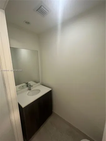 $3,500 | 488 Northeast 18th Street, Unit 2005, Miami, FL 33132