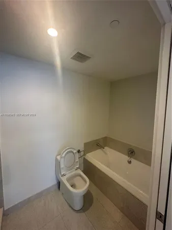 $3,500 | 488 Northeast 18th Street, Unit 2005, Miami, FL 33132