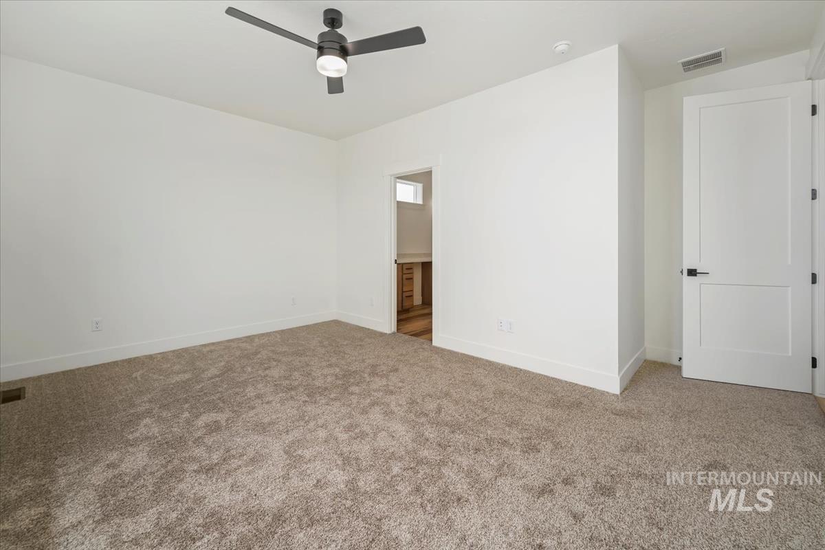 1128 Velvet Loop Wilder, ID 83676 - Photo 28 of 34