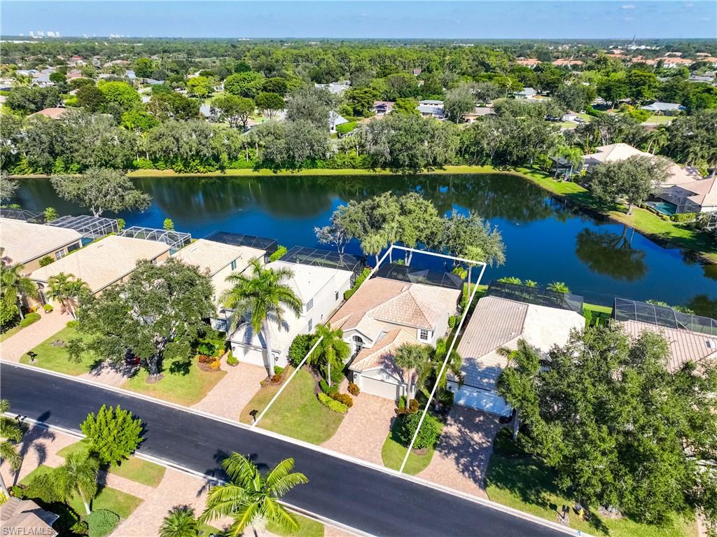 1917 Timarron Way Naples, FL 34109 - Photo 2 of 50