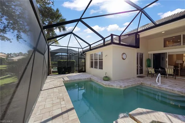 $980,000 | 1917 Timarron Way, Naples, FL 34109