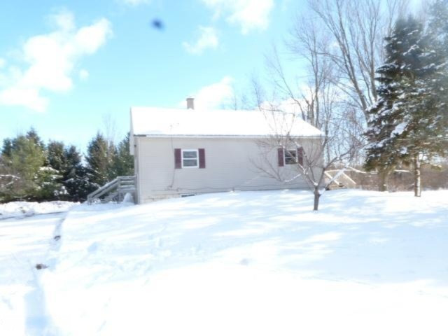 12270 Bailey Road Ravenna, MI 49451 - Photo 3 of 17 3-Left Side View
