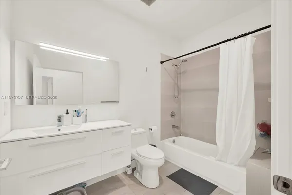 $3,500 | 4441 Northwest 9th Street, Plantation, FL 33317