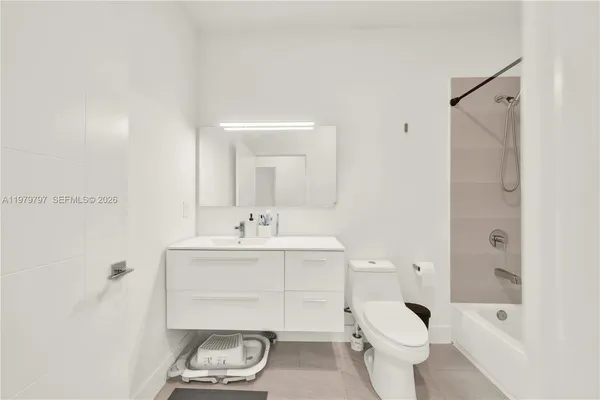 $3,500 | 4441 Northwest 9th Street, Plantation, FL 33317