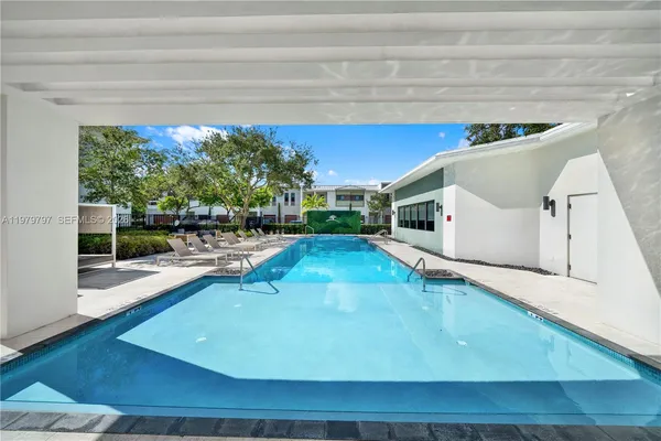 $3,500 | 4441 Northwest 9th Street, Plantation, FL 33317