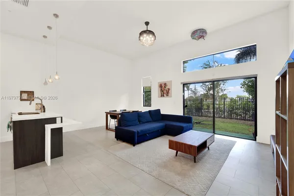 $3,500 | 4441 Northwest 9th Street, Plantation, FL 33317