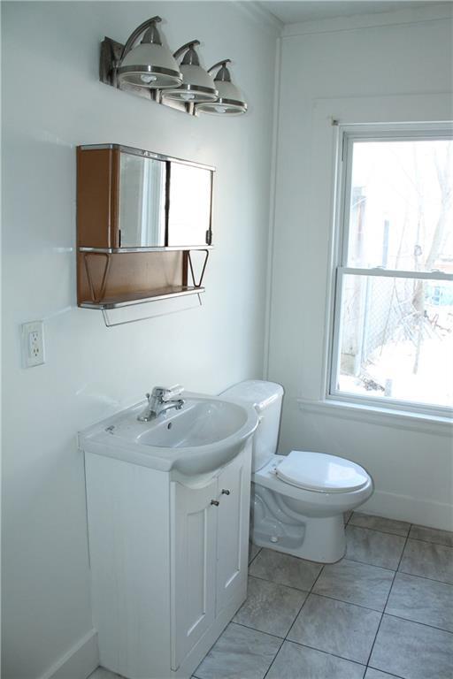 66 West Cutts Street Biddeford, ME 04005 - Photo 15 of 30 Photo