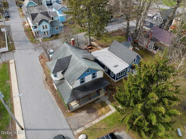 $369,900 | 50 Burlington Avenue, Round Lake, NY 12151