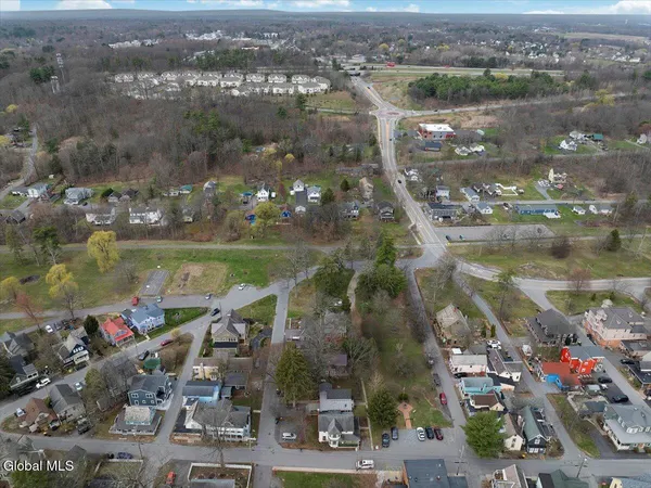 $369,900 | 50 Burlington Avenue, Round Lake, NY 12151