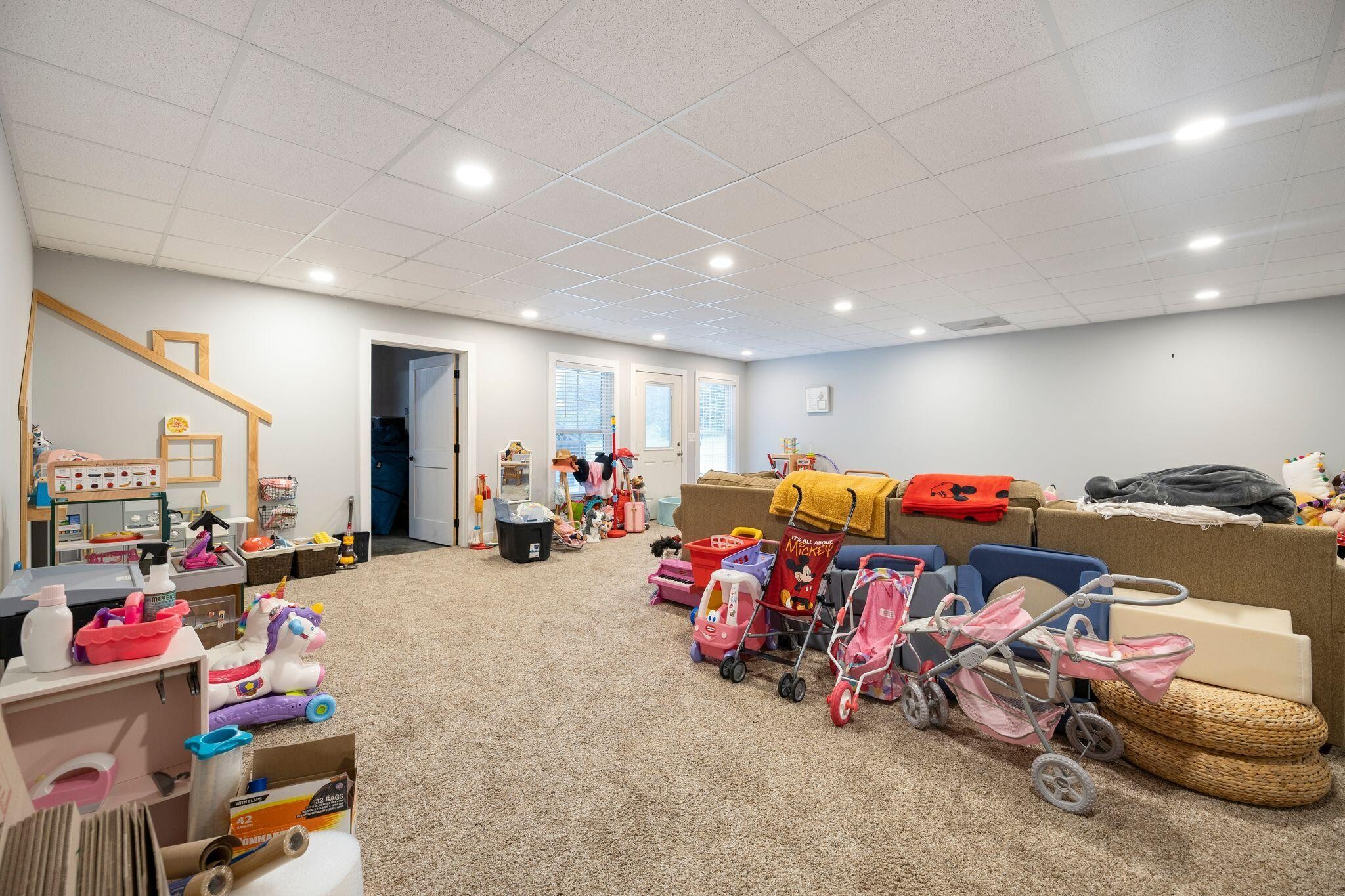 6866 Daus Mountain Road Whitwell, TN 37397 - Photo 29 of 49 a view of a room with furniture and toys