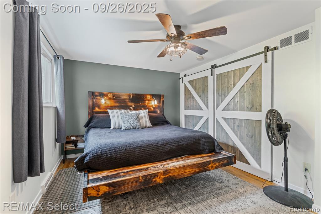 1423 Butcher Road Fenton, MI 48430 - Photo 18 of 60