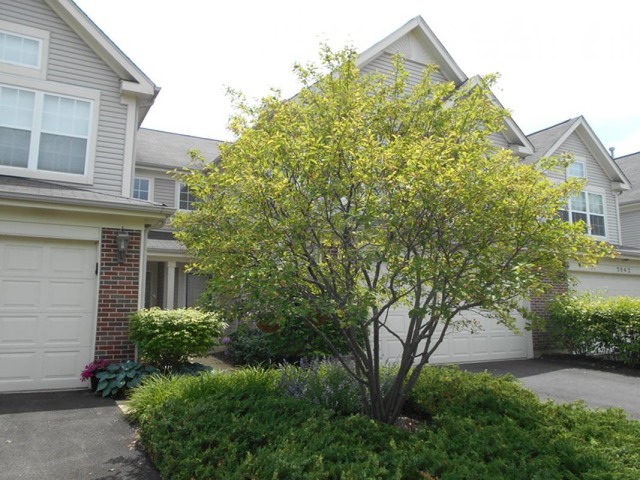 3040 Crystal Rock Road, Unit 3040 Naperville, IL 60564 - Photo 2 of 22 front view of a house