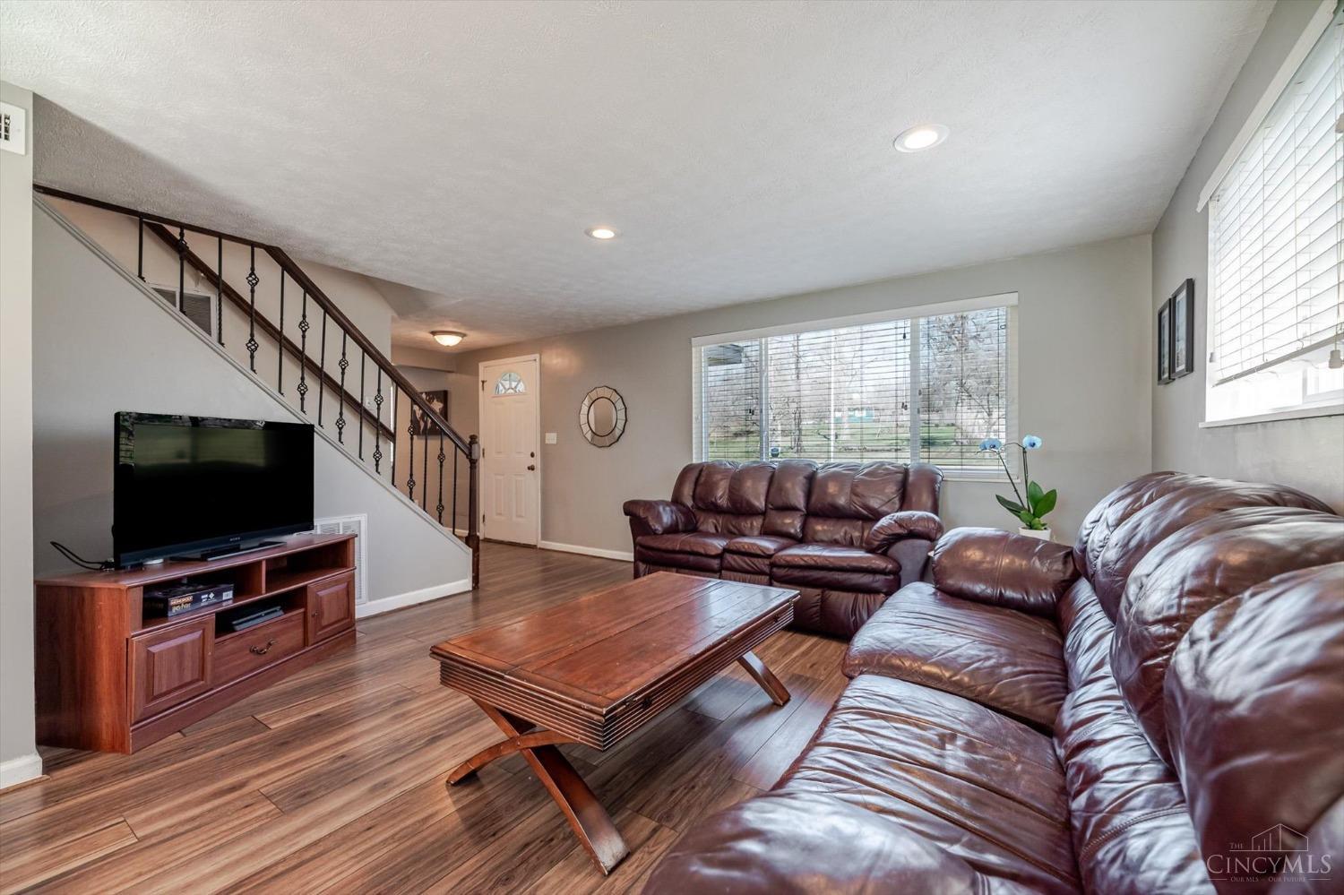 2108 East David Road Kettering, OH 45440 - Photo 7 of 43