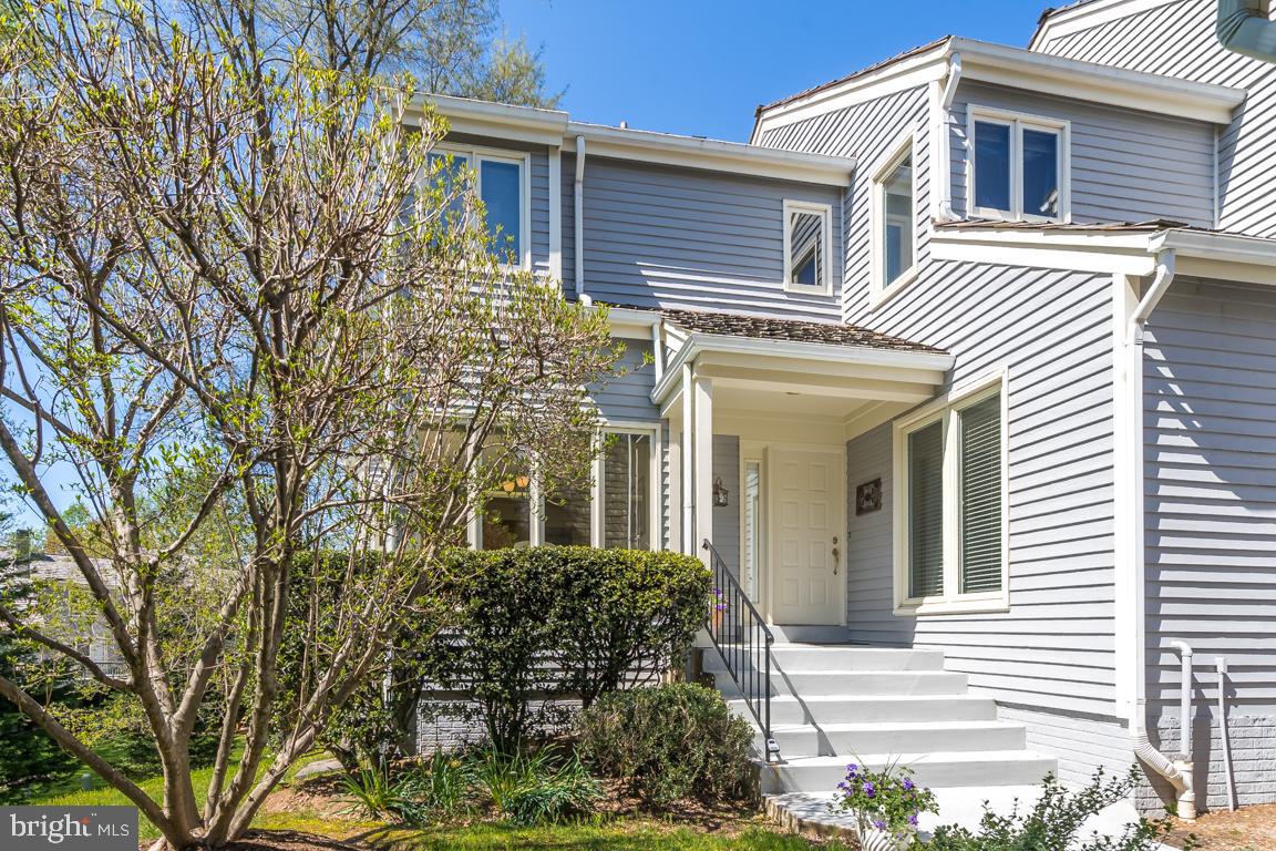 1315 Wedgewood Manor Way Reston, VA 20194 - Photo 1 of 40 Long Cove Model With Wider Entrance
