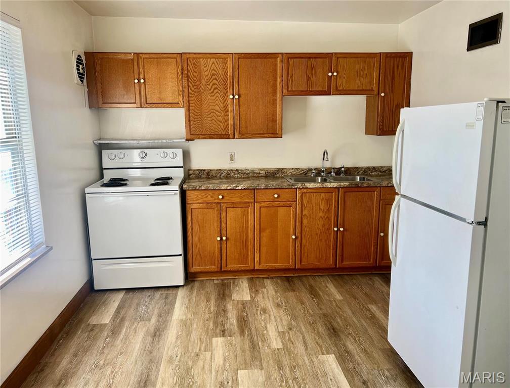 523 South Central Avenue, Unit 4 Roxana, IL 62084 - Photo 3 of 6