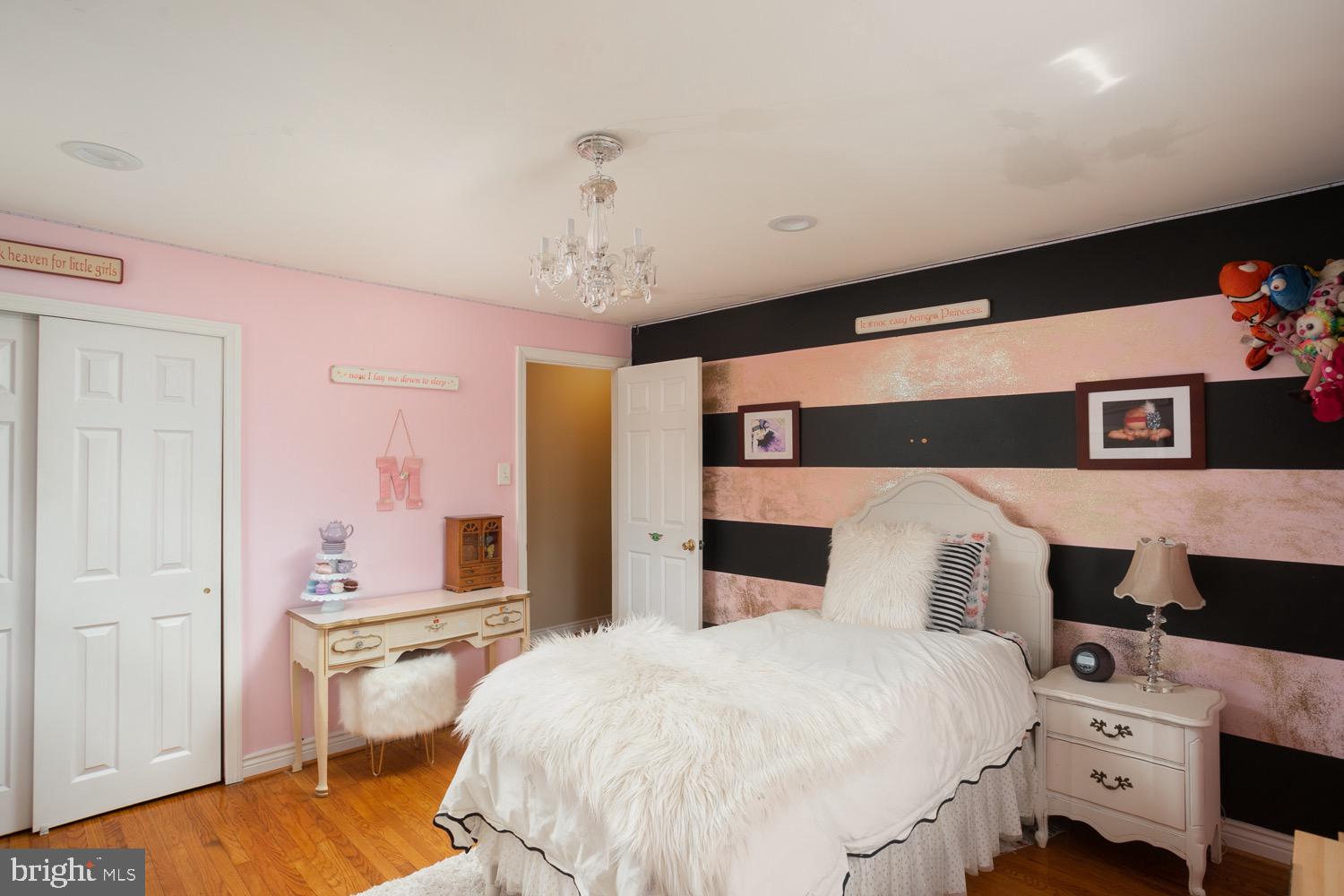 549 McKendimen Road Medford, NJ 08055 - Photo 19 of 37 Bedroom #1