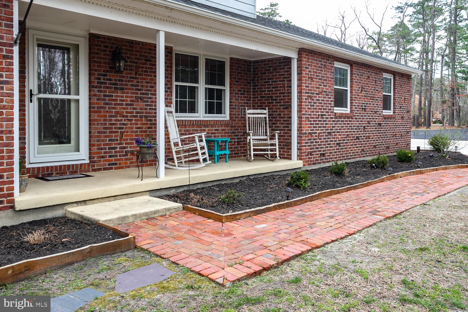 549 McKendimen Road Medford, NJ 08055 - Photo 3 of 37 Cozy porch for your enjoyment