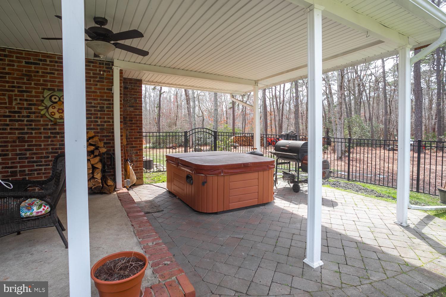549 McKendimen Road Medford, NJ 08055 - Photo 31 of 37 Perfect space for entretainment