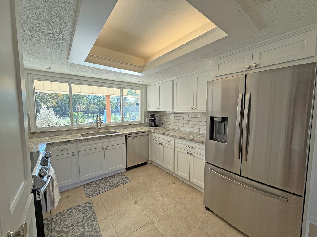 3400 Deer Trail Georgetown, TX 78628 - Photo 12 of 40 Refrigerator included