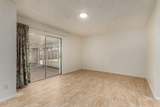 $1,895 | 5809 West Yucca Street, Glendale, AZ 85304