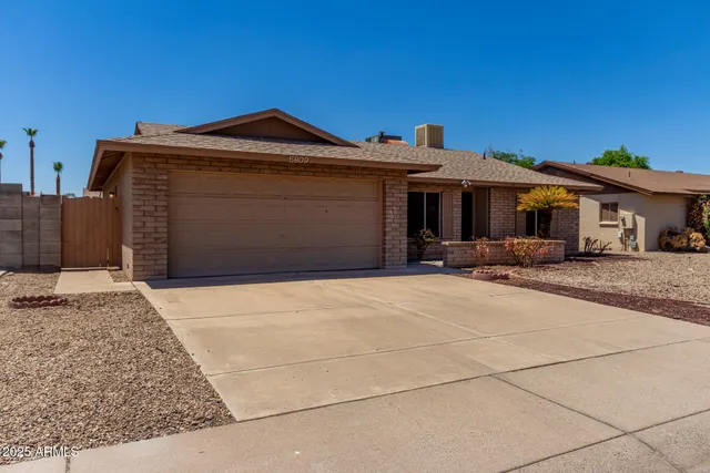 $1,895 | 5809 West Yucca Street, Glendale, AZ 85304