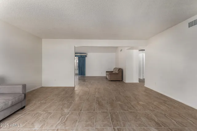 $1,895 | 5809 West Yucca Street, Glendale, AZ 85304