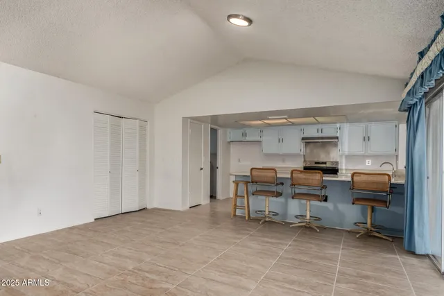 $1,895 | 5809 West Yucca Street, Glendale, AZ 85304