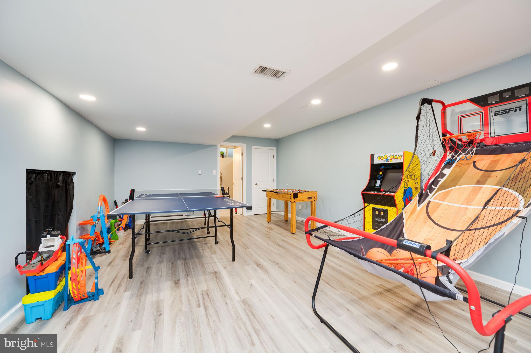 37 Calais Drive Reading, PA 19605 - Photo 42 of 51