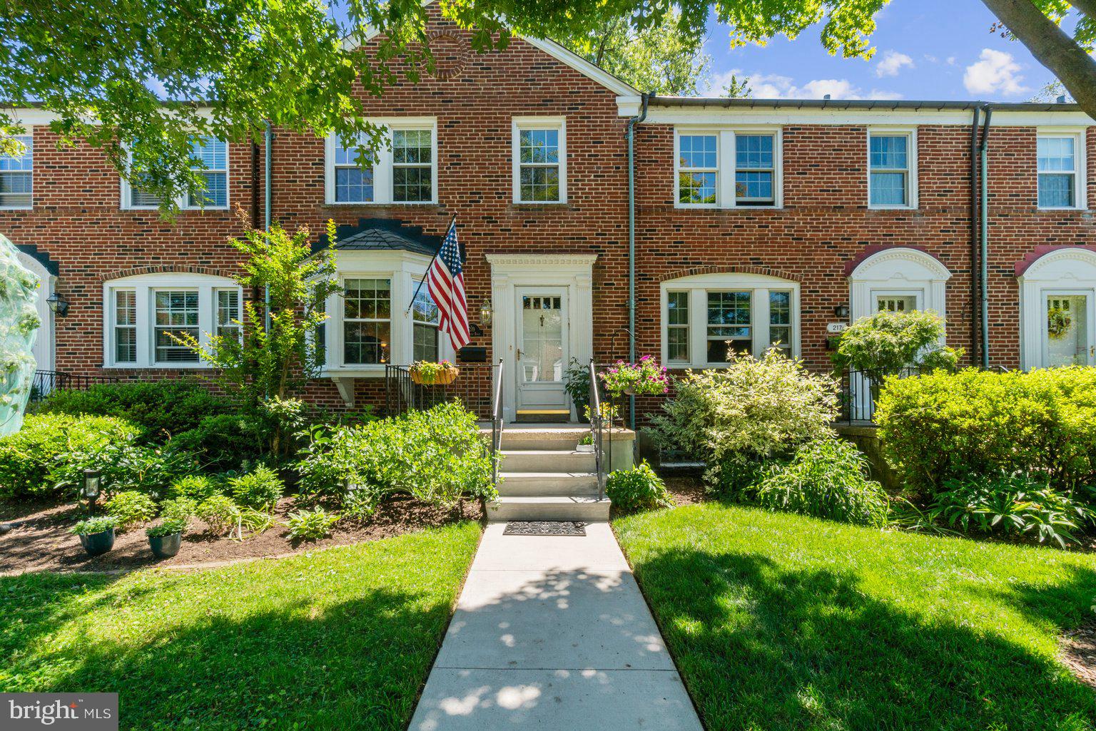 219 Gaywood Road Baltimore, MD 21212 - Photo 1 of 27