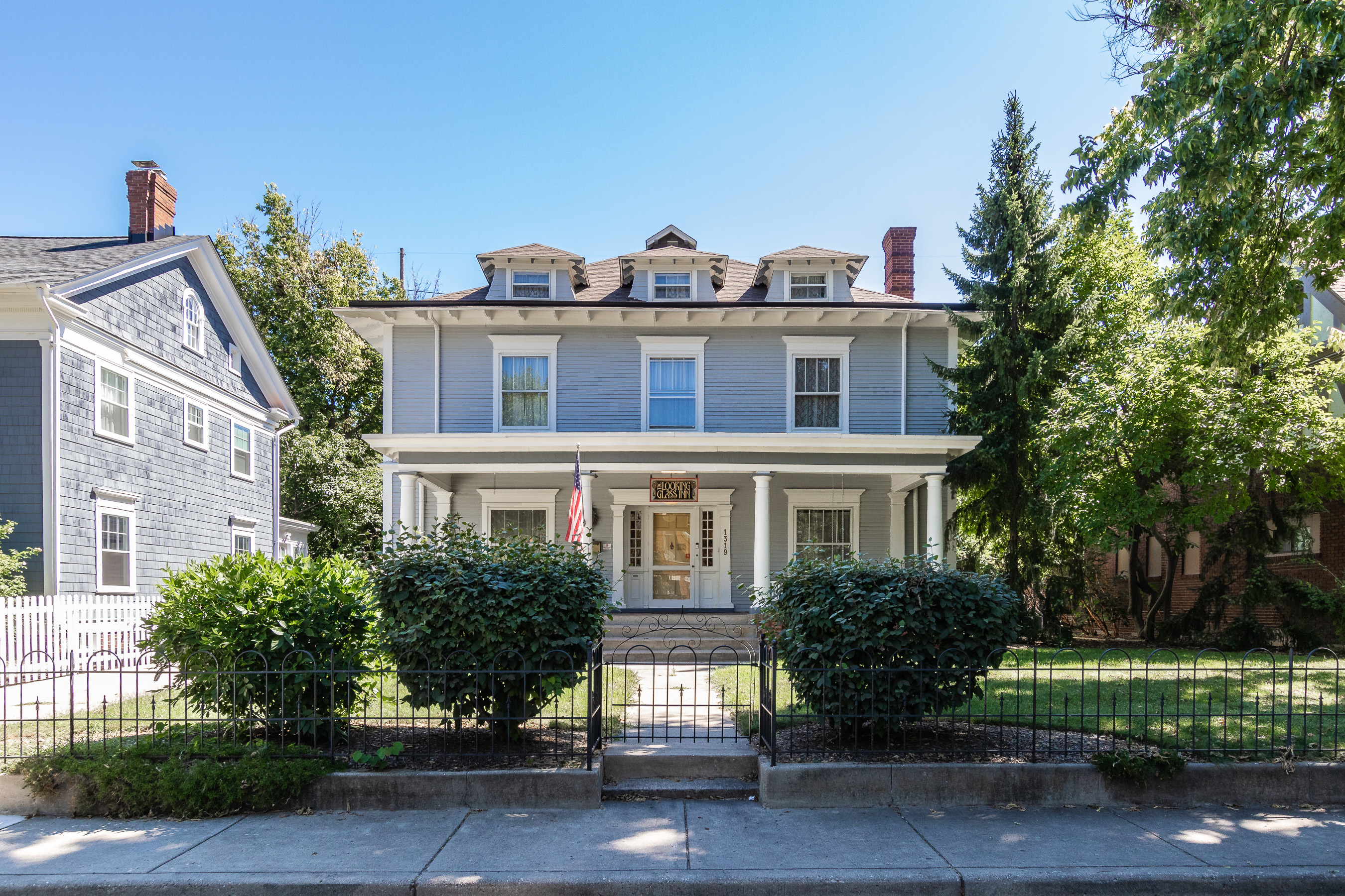 1319 North New Jersey St  