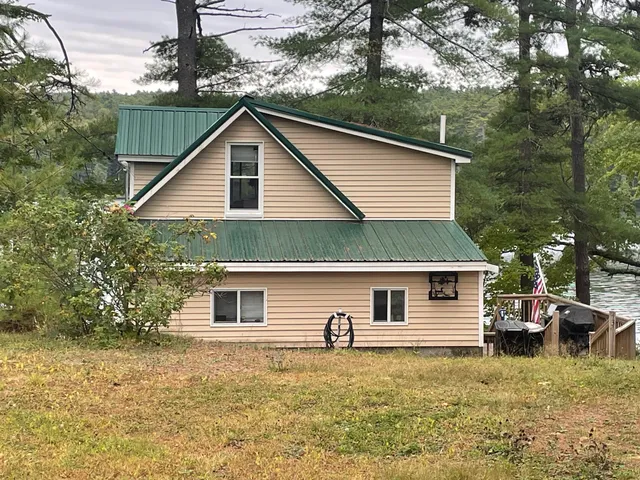 $559,000 | 43 Haskell Avenue, Raymond, ME 04071